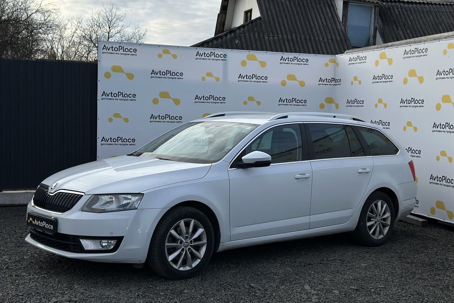 Продам Skoda Octavia A7 2016 года в Луцке