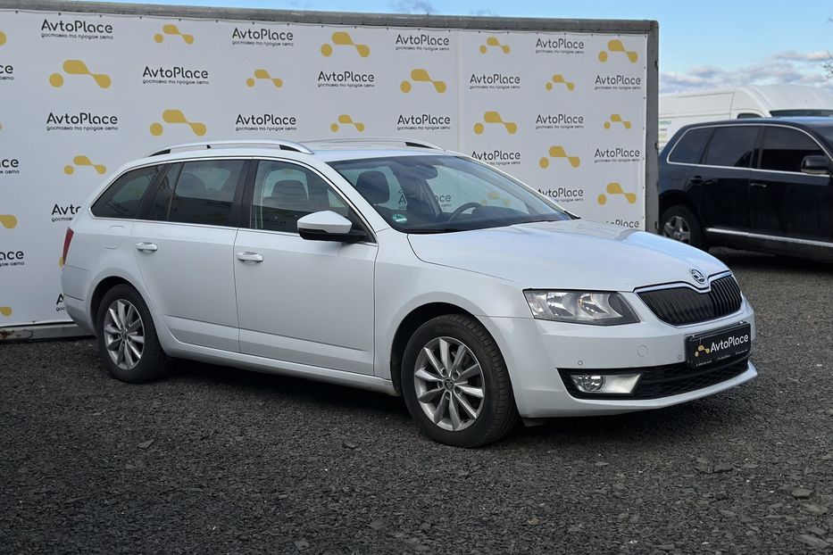Продам Skoda Octavia A7 2016 года в Луцке