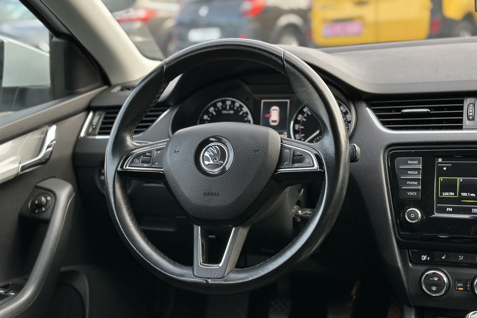 Продам Skoda Octavia A7 2016 года в Луцке