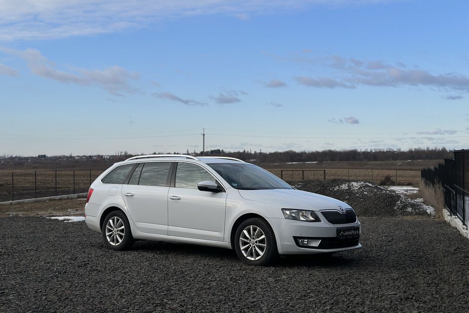 Продам Skoda Octavia A7 2016 года в Луцке