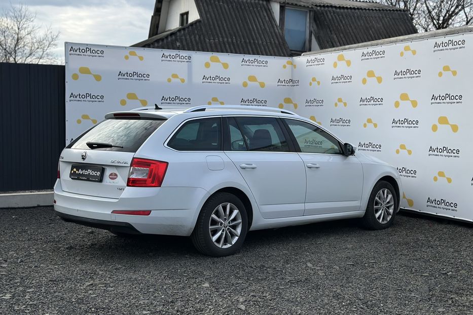 Продам Skoda Octavia A7 2016 года в Луцке