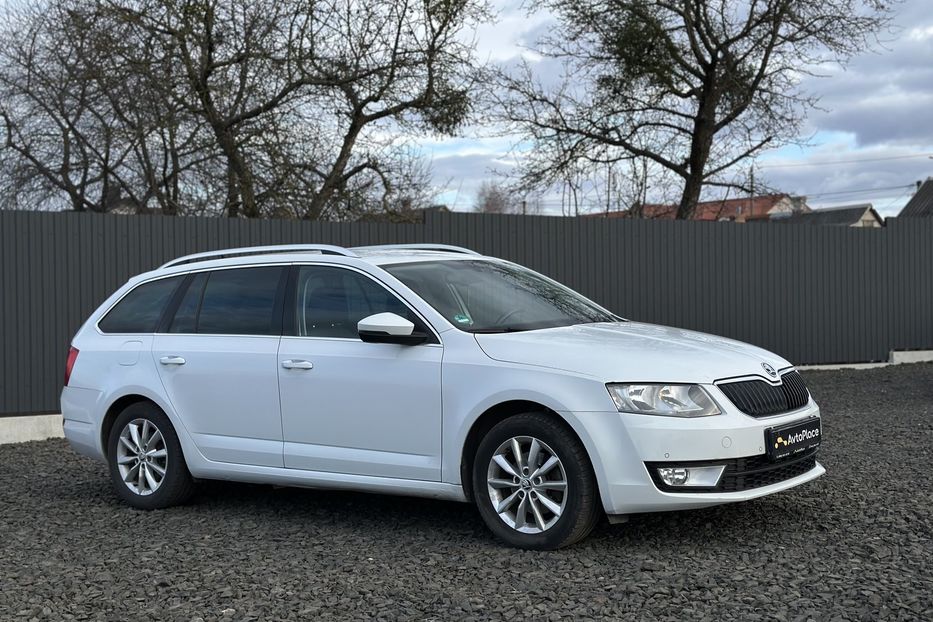 Продам Skoda Octavia A7 2016 года в Луцке