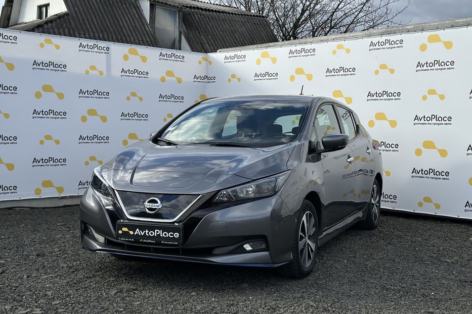 Продам Nissan Leaf 2022 года в Луцке