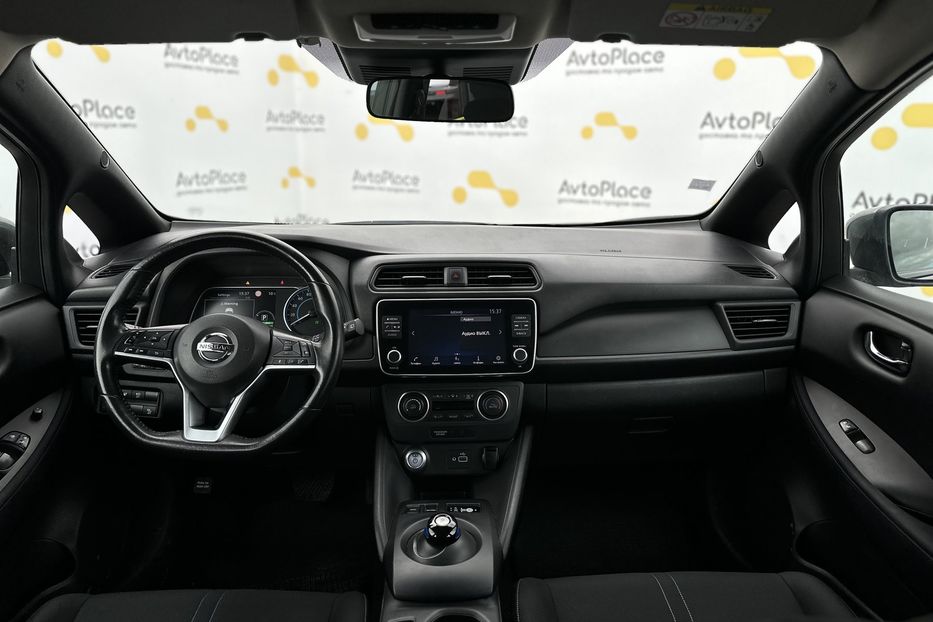 Продам Nissan Leaf 2022 года в Луцке