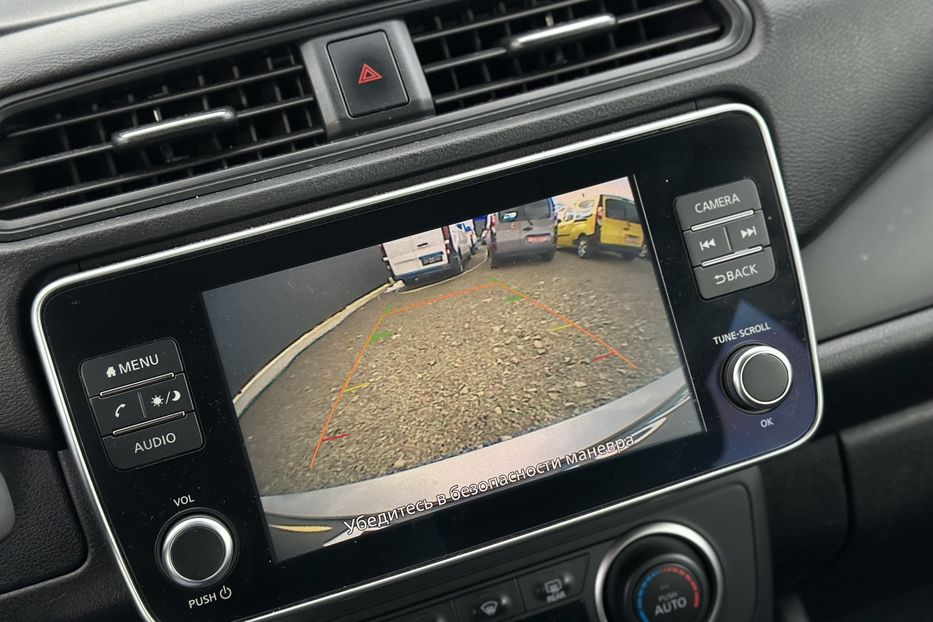 Продам Nissan Leaf 2022 года в Луцке