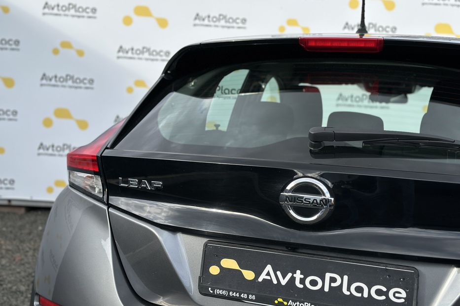 Продам Nissan Leaf 2022 года в Луцке