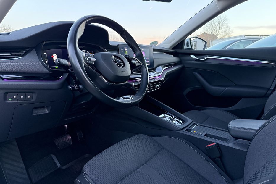 Продам Skoda Octavia А8 2.0 TDI 150к.с АТ FULL LED 2021 года в Львове