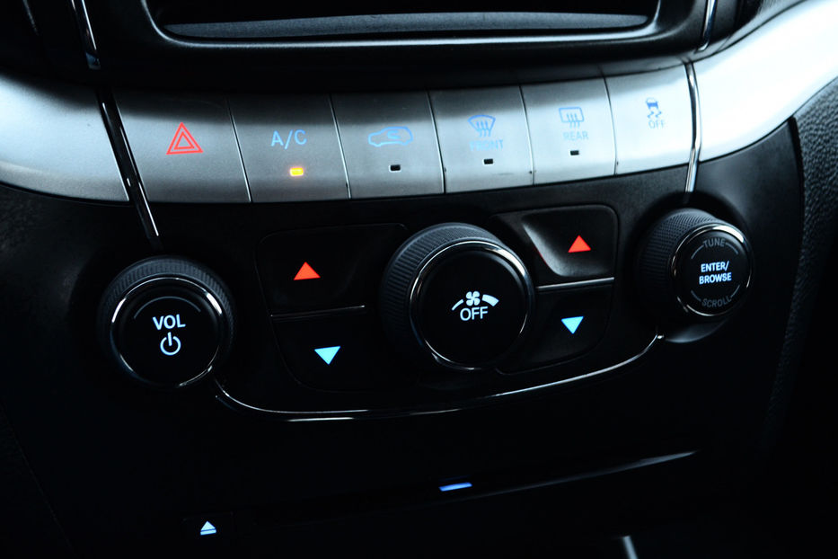 Продам Dodge Journey 2.4 AT (170 к.с.) 2018 года в Киеве