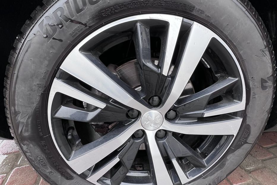 Продам Peugeot 3008 1.5 d Allure Aisin 2020 года в Тернополе