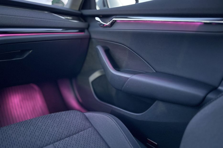 Продам Skoda Octavia А8 2.0 TDI 150к.с АТ FULL LED 2021 года в Львове