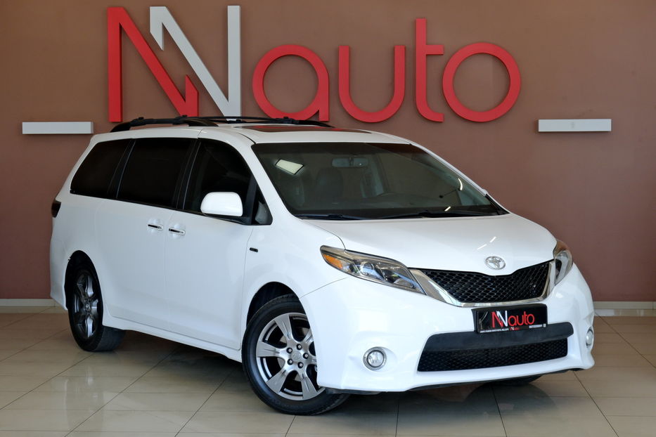 Продам Toyota Sienna 2016 года в Одессе