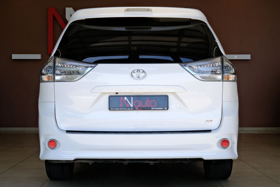 Продам Toyota Sienna 2016 года в Одессе