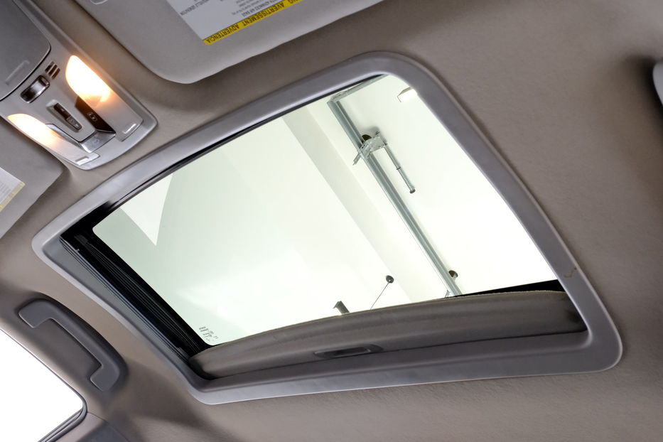 Продам Toyota Sienna 2016 года в Одессе