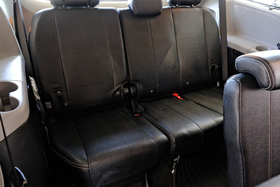 Продам Toyota Sienna 2016 года в Одессе