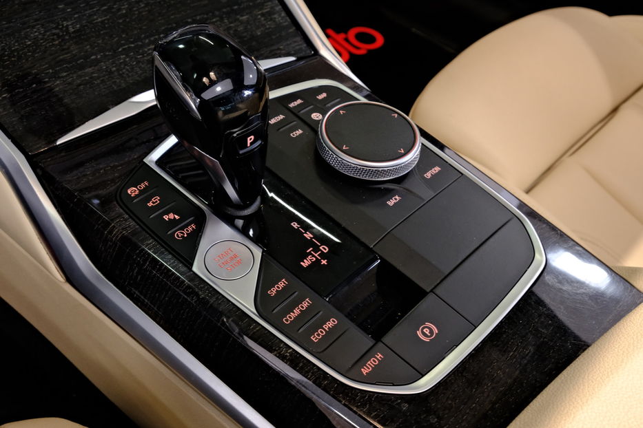 Продам BMW 330 2020 года в Одессе