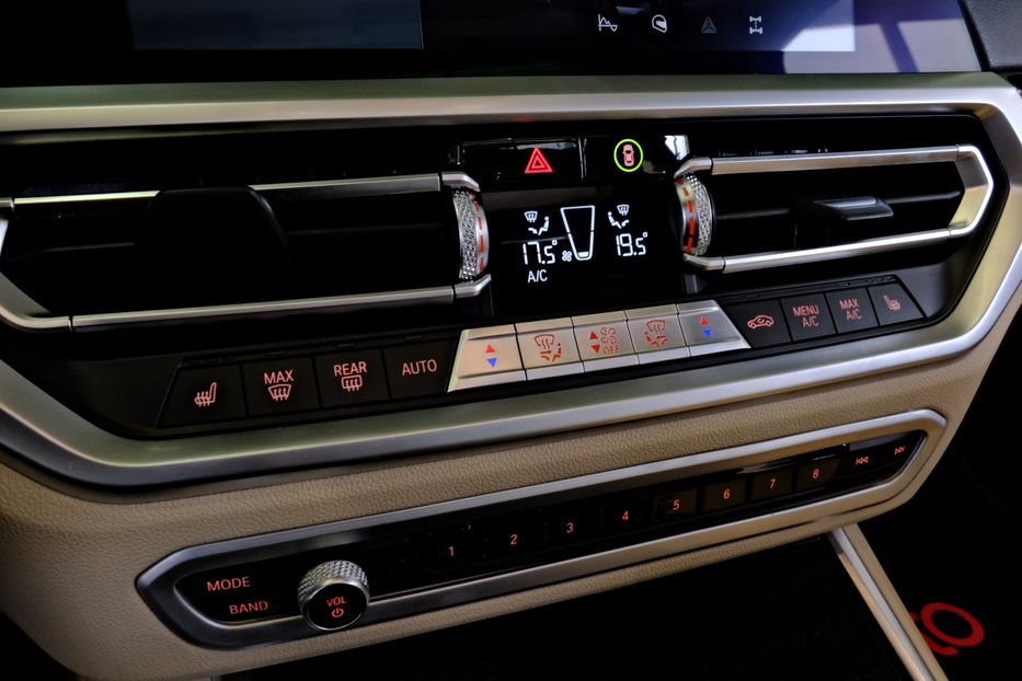 Продам BMW 330 2020 года в Одессе