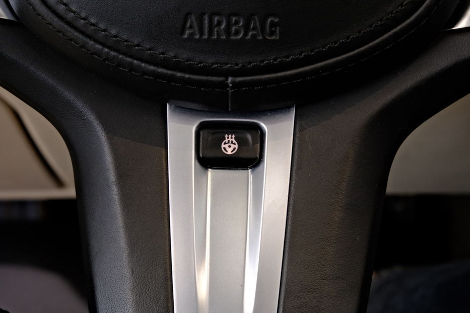 Продам BMW 330 2020 года в Одессе