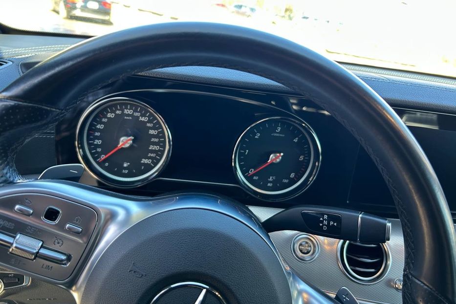 Продам Mercedes-Benz E-Class 2018 года в Черновцах