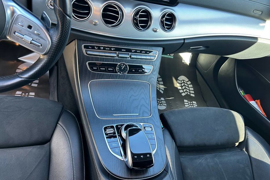 Продам Mercedes-Benz E-Class 2018 года в Черновцах