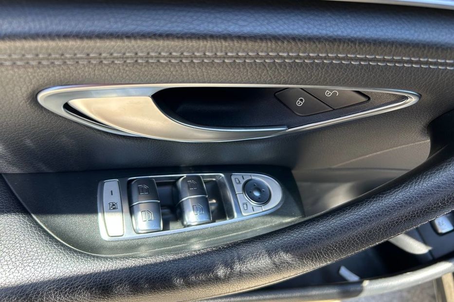 Продам Mercedes-Benz E-Class 2018 года в Черновцах
