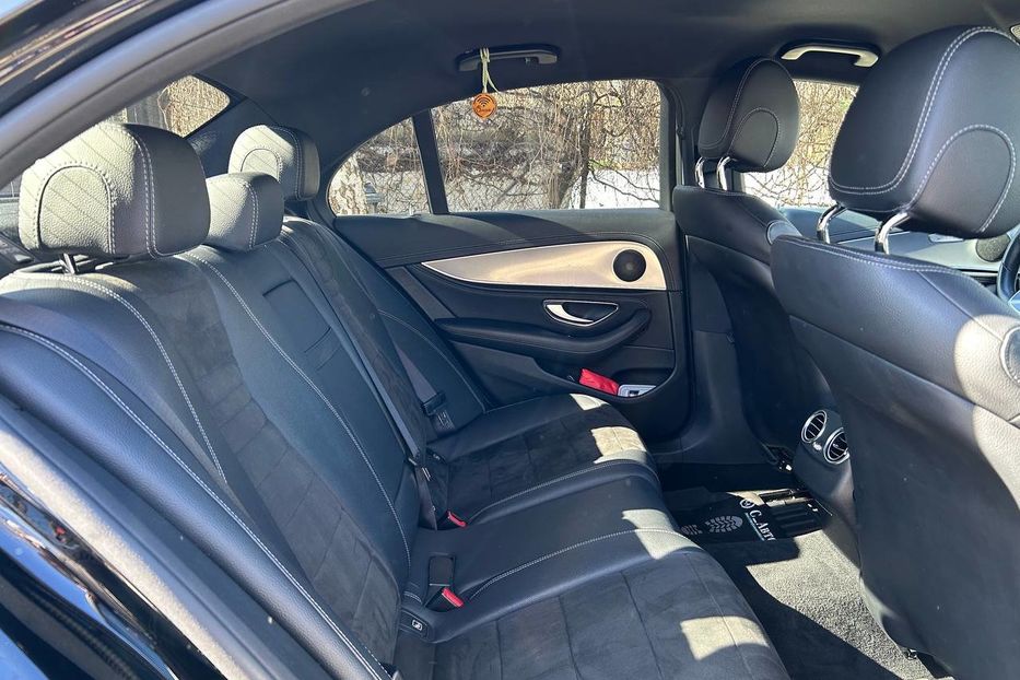 Продам Mercedes-Benz E-Class 2018 года в Черновцах