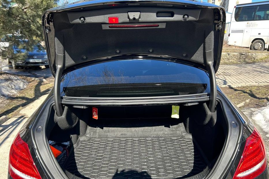 Продам Mercedes-Benz E-Class 2018 года в Черновцах