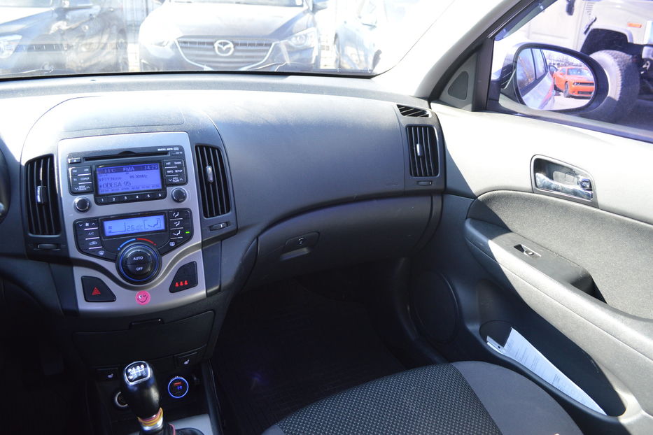 Продам Hyundai i30  2011 года в Одессе