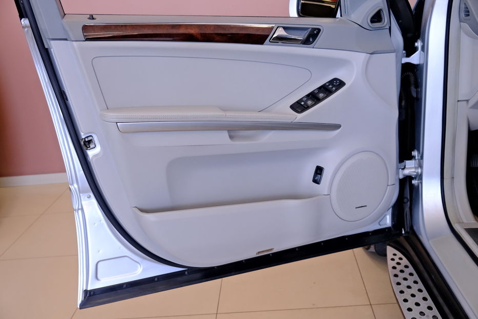 Продам Mercedes-Benz ML-Class 320CDI 2008 года в Одессе