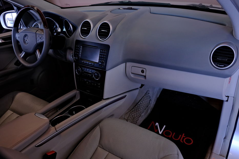 Продам Mercedes-Benz ML-Class 320CDI 2008 года в Одессе