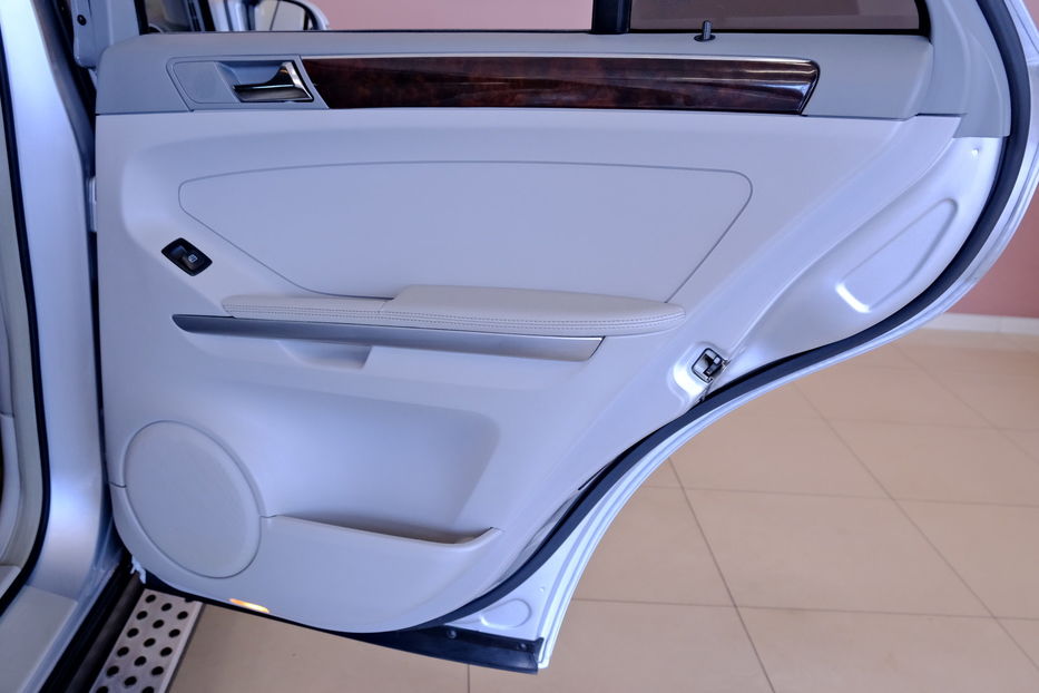 Продам Mercedes-Benz ML-Class 320CDI 2008 года в Одессе