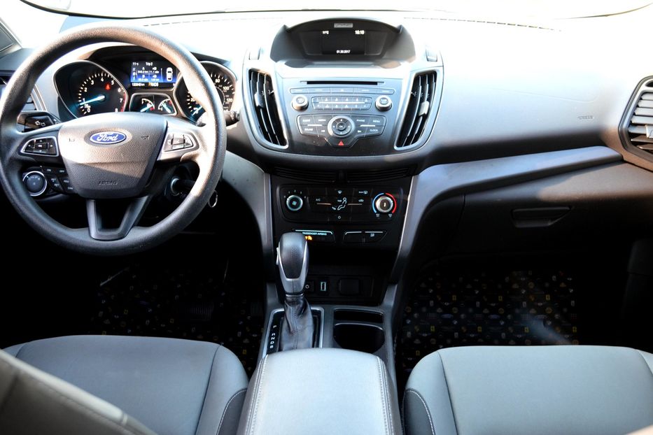 Продам Ford Escape 2017 года в Одессе