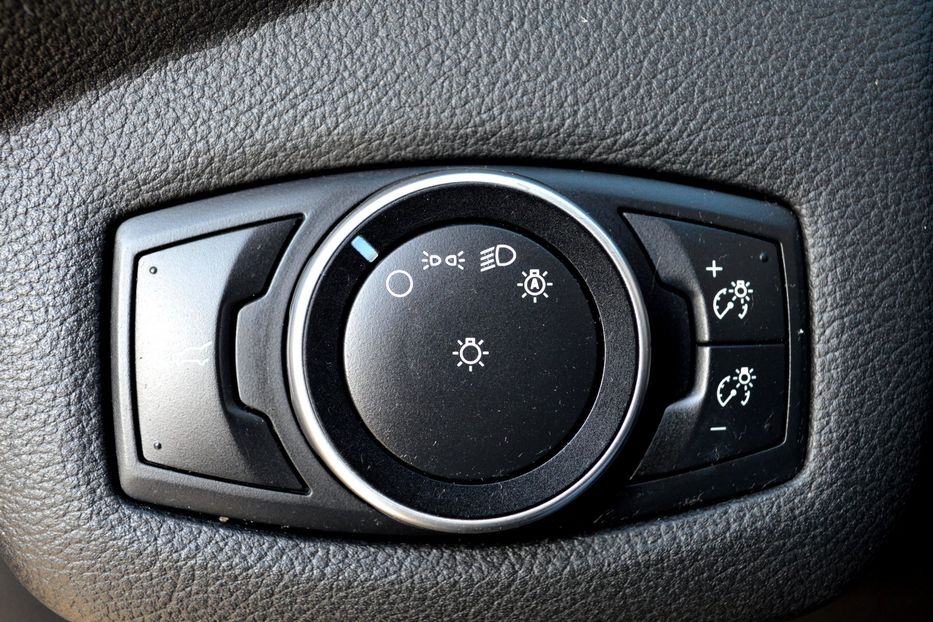 Продам Ford Escape 2017 года в Одессе