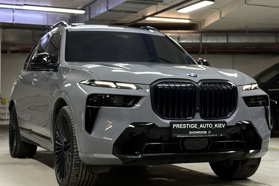 Продам BMW X7 40d Steptronic xDrive 2024 года в Киеве