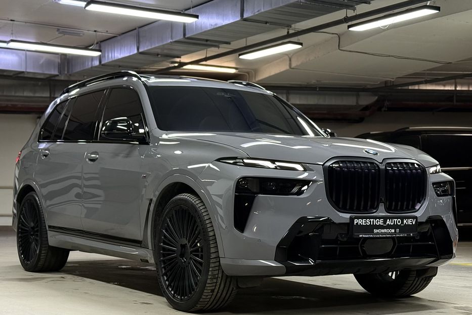 Продам BMW X7 40d Steptronic xDrive 2024 года в Киеве