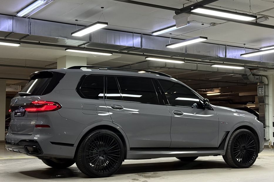 Продам BMW X7 40d Steptronic xDrive 2024 года в Киеве