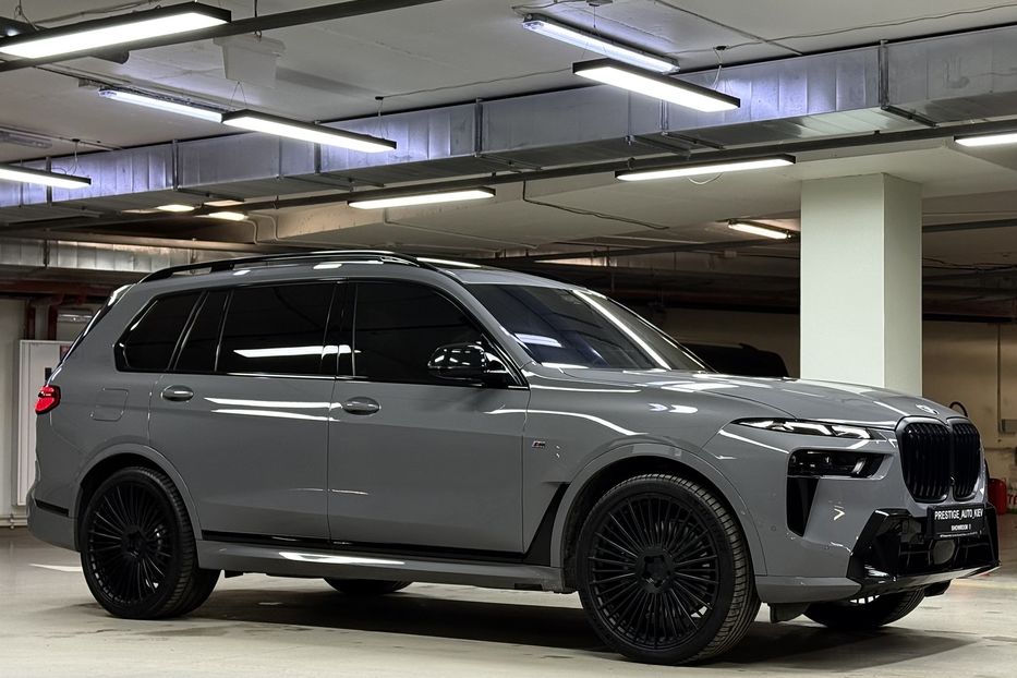 Продам BMW X7 40d Steptronic xDrive 2024 года в Киеве