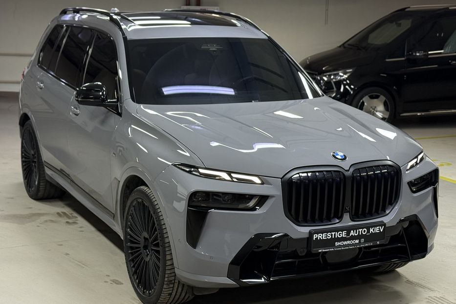 Продам BMW X7 40d Steptronic xDrive 2024 года в Киеве