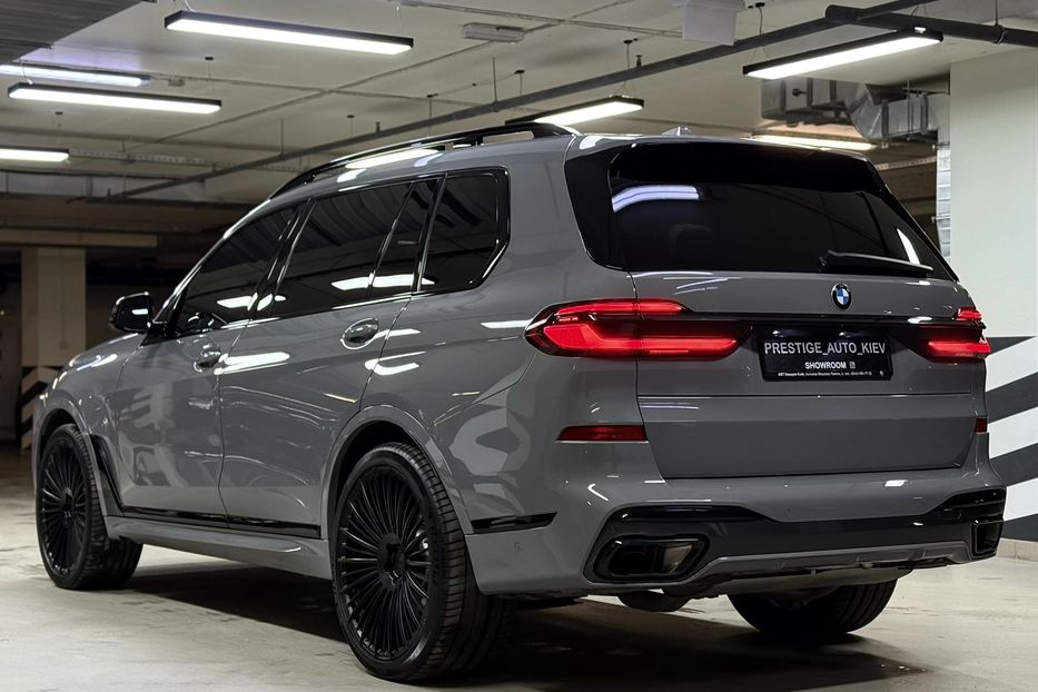 Продам BMW X7 40d Steptronic xDrive 2024 года в Киеве