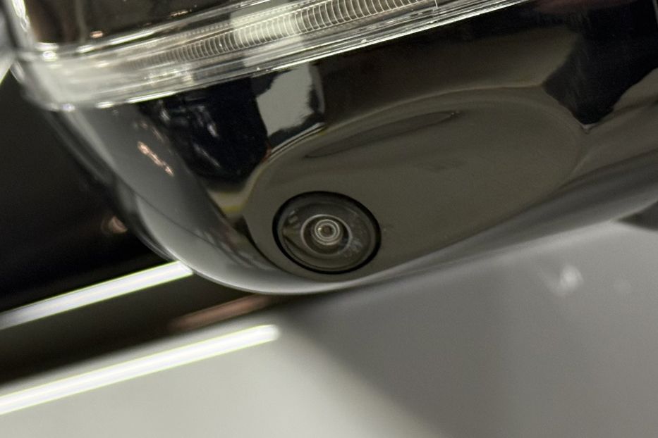 Продам BMW X7 40d Steptronic xDrive 2024 года в Киеве