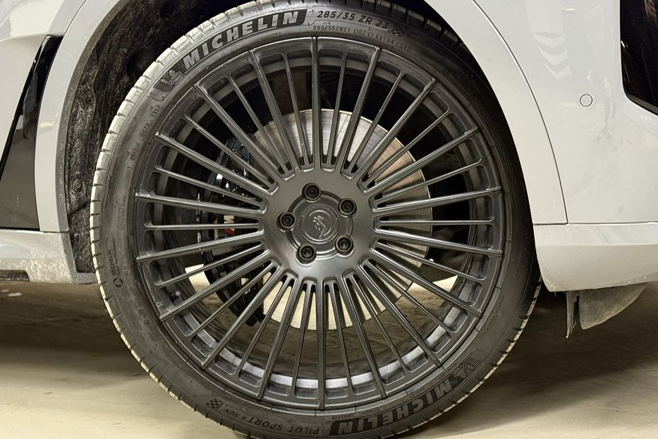 Продам BMW X7 40d Steptronic xDrive 2024 года в Киеве