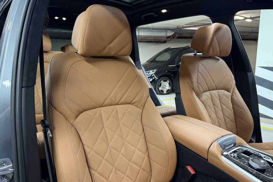 Продам BMW X7 40d Steptronic xDrive 2024 года в Киеве