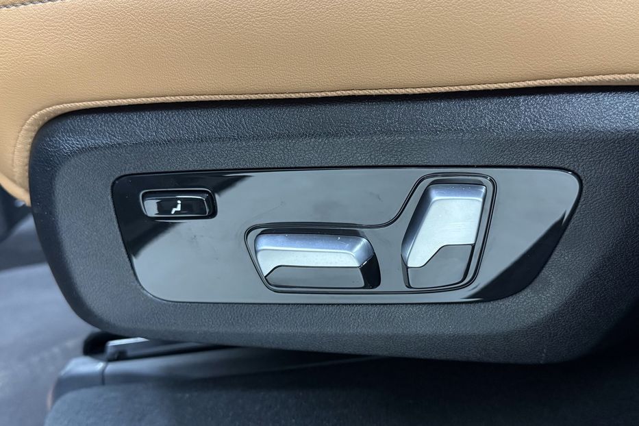 Продам BMW X7 40d Steptronic xDrive 2024 года в Киеве