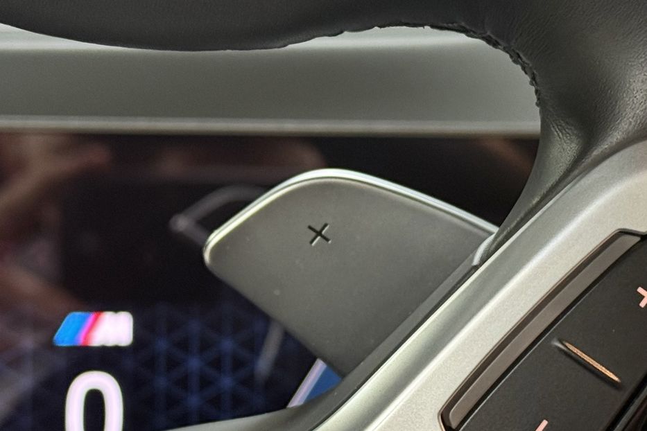 Продам BMW X7 40d Steptronic xDrive 2024 года в Киеве