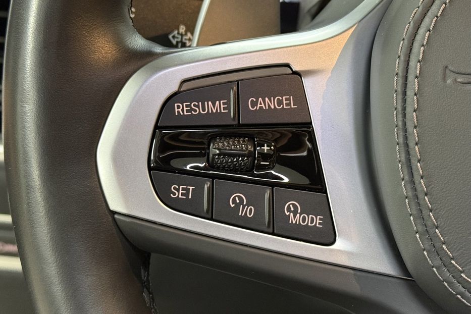 Продам BMW X7 40d Steptronic xDrive 2024 года в Киеве