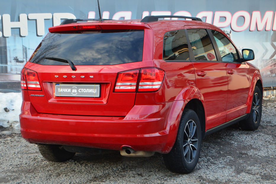 Продам Dodge Journey 2.4 AT (170 к.с.) 2018 года в Киеве