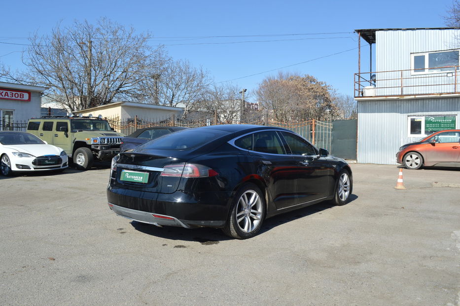 Продам Tesla Model S 2015 года в Одессе