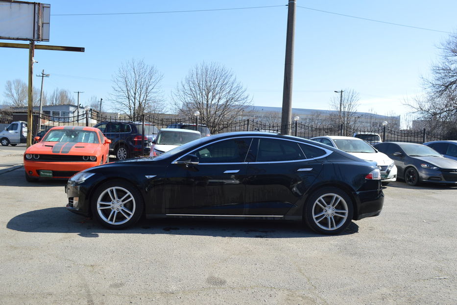 Продам Tesla Model S 2015 года в Одессе