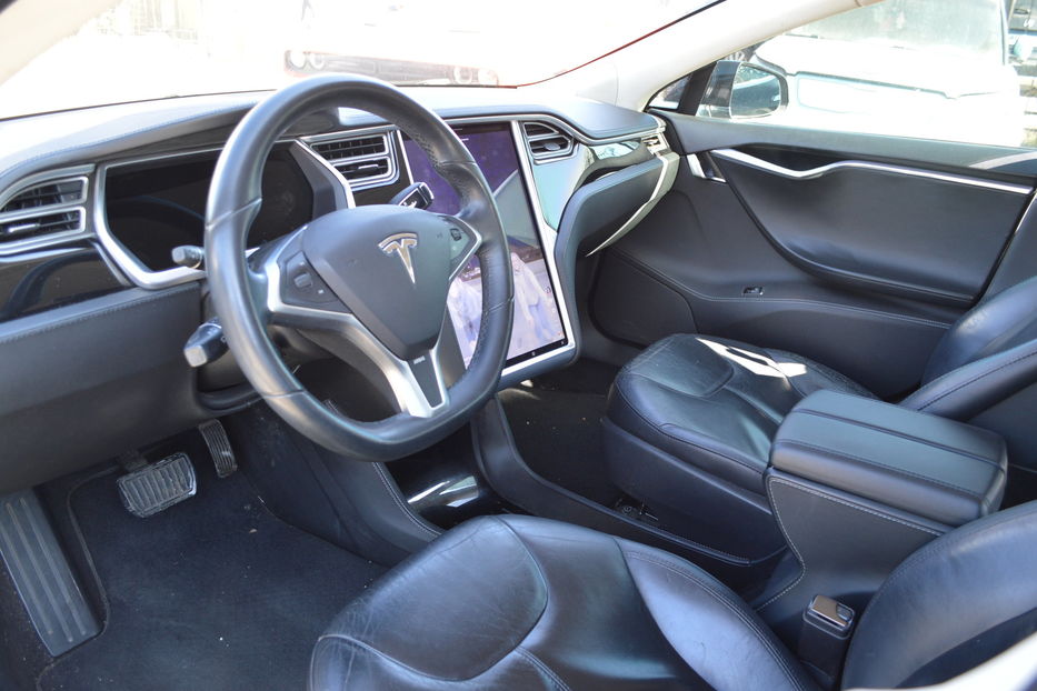 Продам Tesla Model S 2015 года в Одессе