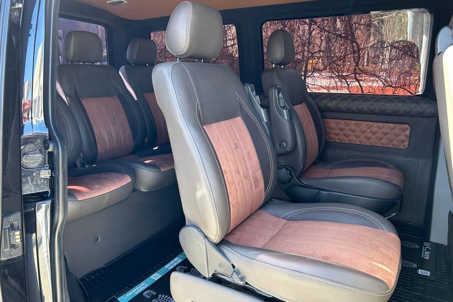 Продам Volkswagen T5 (Transporter) пасс. 2015 года в Черновцах