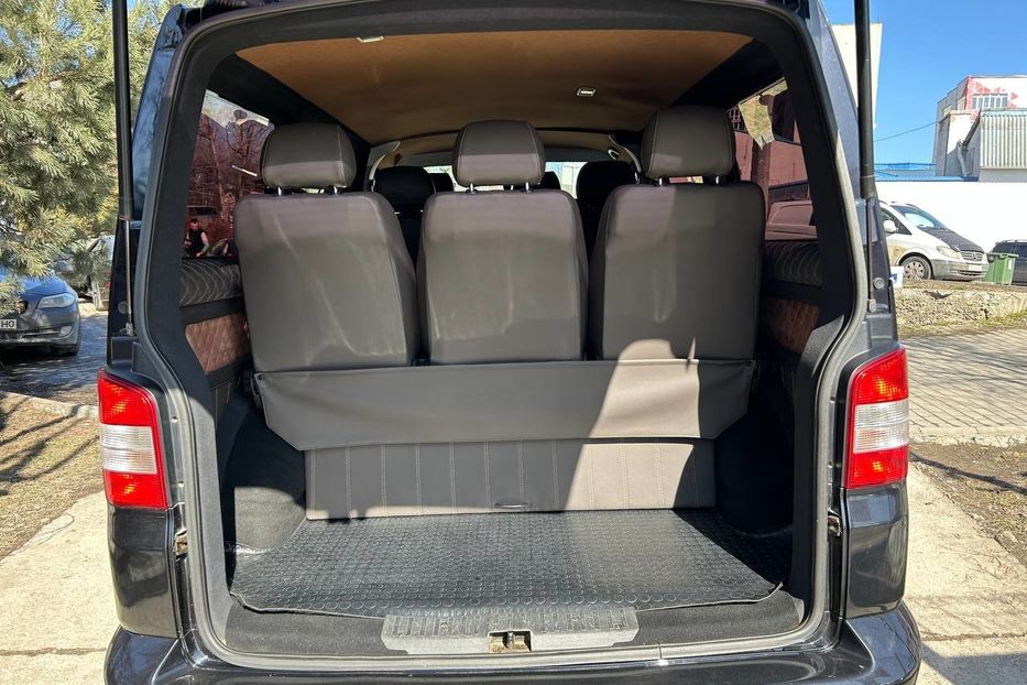 Продам Volkswagen T5 (Transporter) пасс. 2015 года в Черновцах